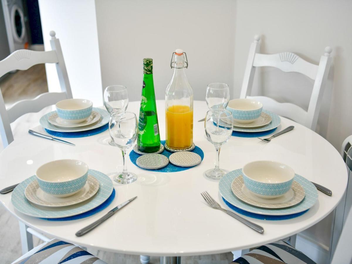 Pass The Keys Newly Refurbished Modern Bungalow - Pets Welcome Βίλα Σουόνσι Εξωτερικό φωτογραφία
